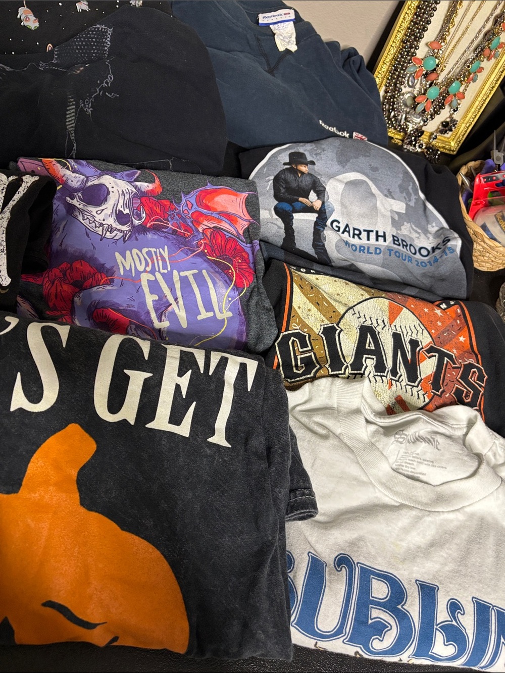 Bundle 10 Graphic Tee T-shirt Reseller Various Size Lot Variety Band Team Unisex - Picture 5 of 5